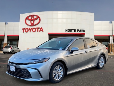 2025 Toyota Camry LE Sedan