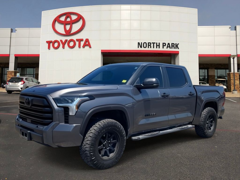 2025 Toyota Tundra 4WD