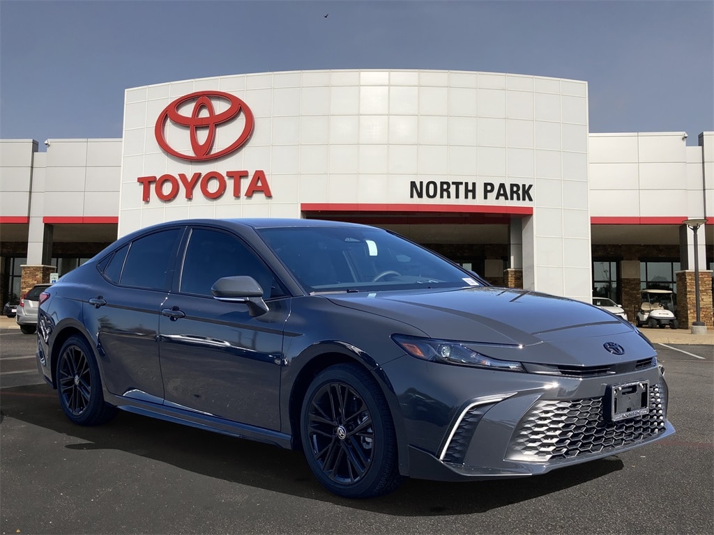 New 2026 Toyota Camry SE Sedan