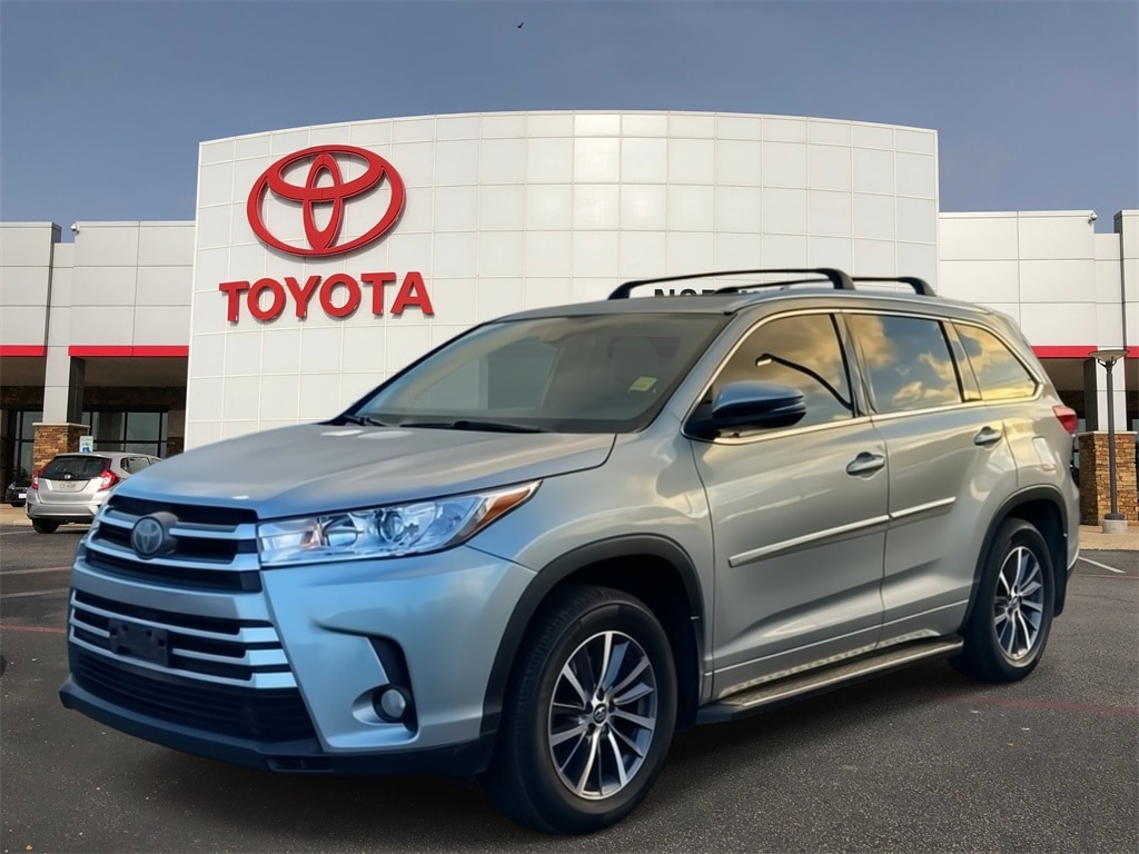 2018 Toyota Highlander SUV 
