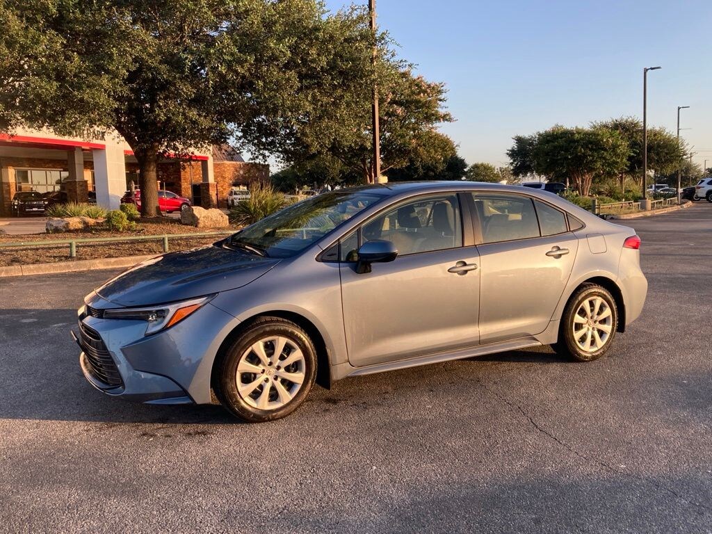 Used 2026 Toyota Corolla Hybrid LE Sedan