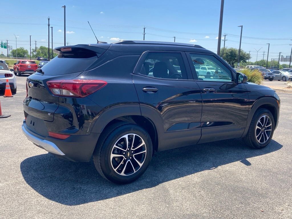 Used 2025 Chevrolet