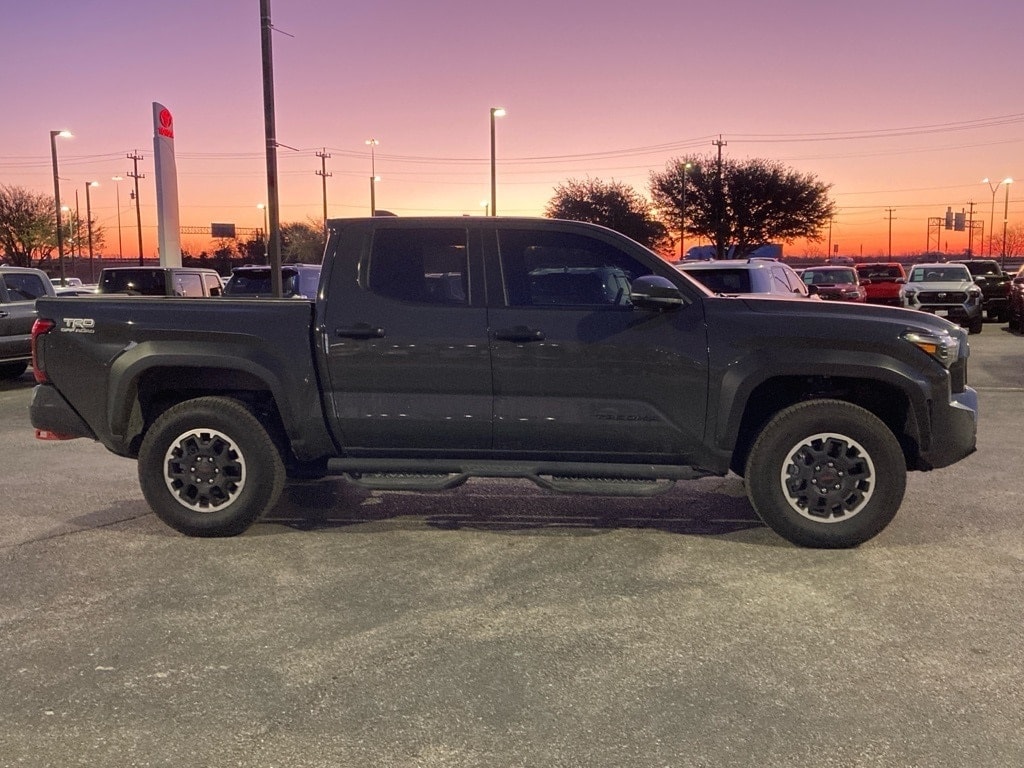 Certified 2025 Toyota Tacoma TRD Off-Road Truck