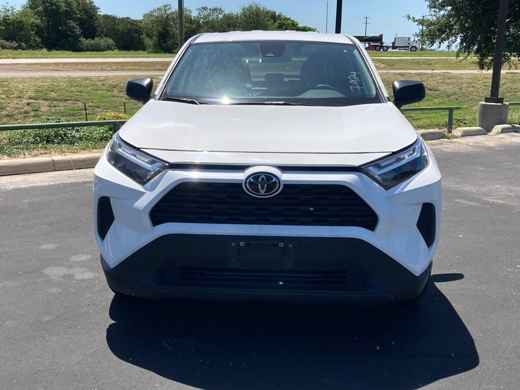 Used 2024 Toyota RAV4 LE with VIN 2T3F1RFV6RW420224 for sale in San Antonio, TX