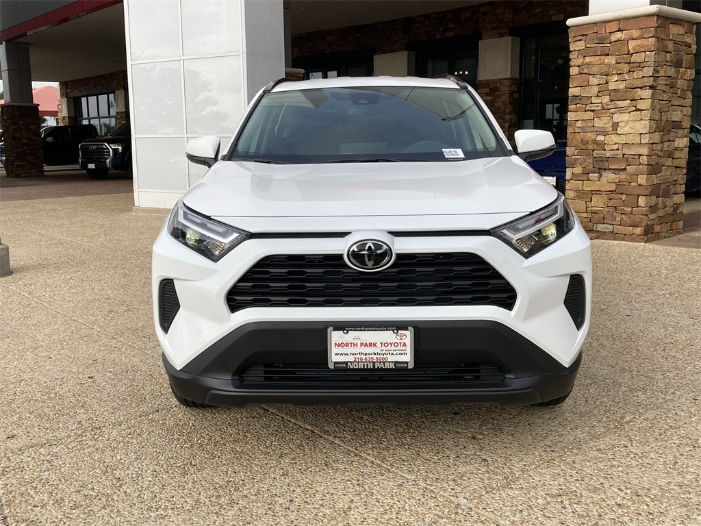 New 2025 Toyota RAV4 XLE SUV