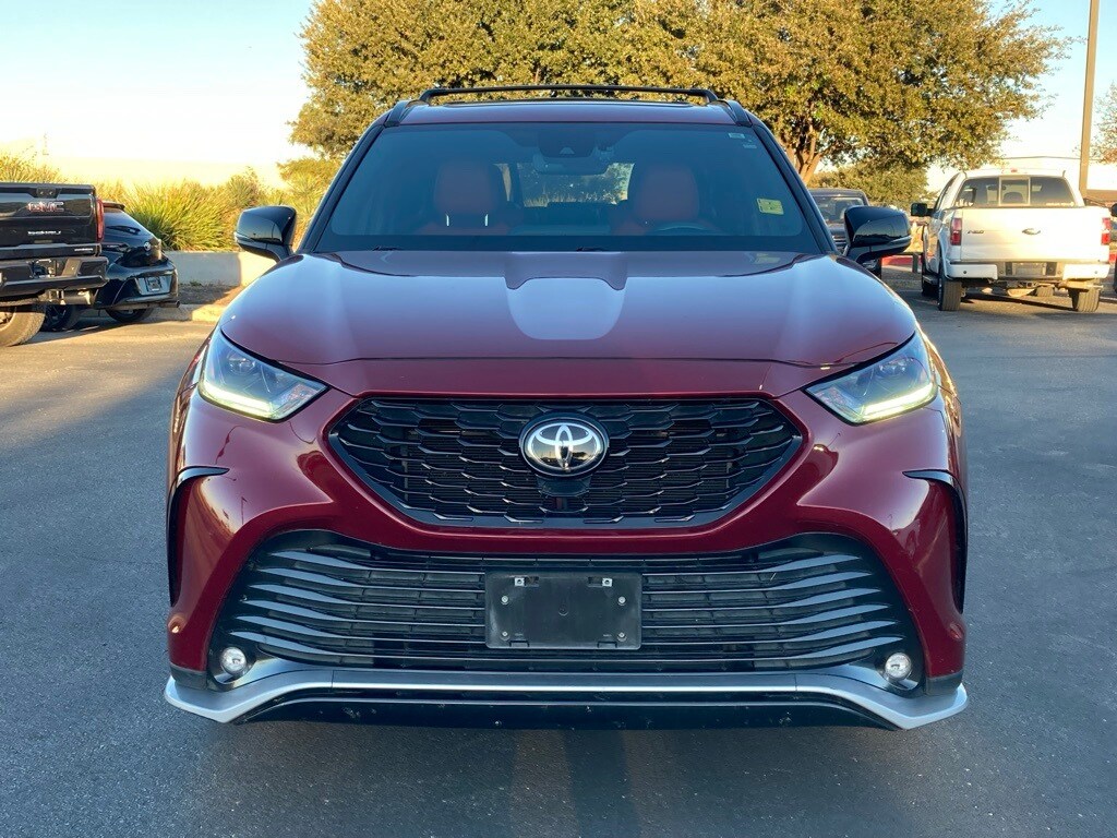 2023 Toyota Highlander Limited Platinum XLE XSE photo 2