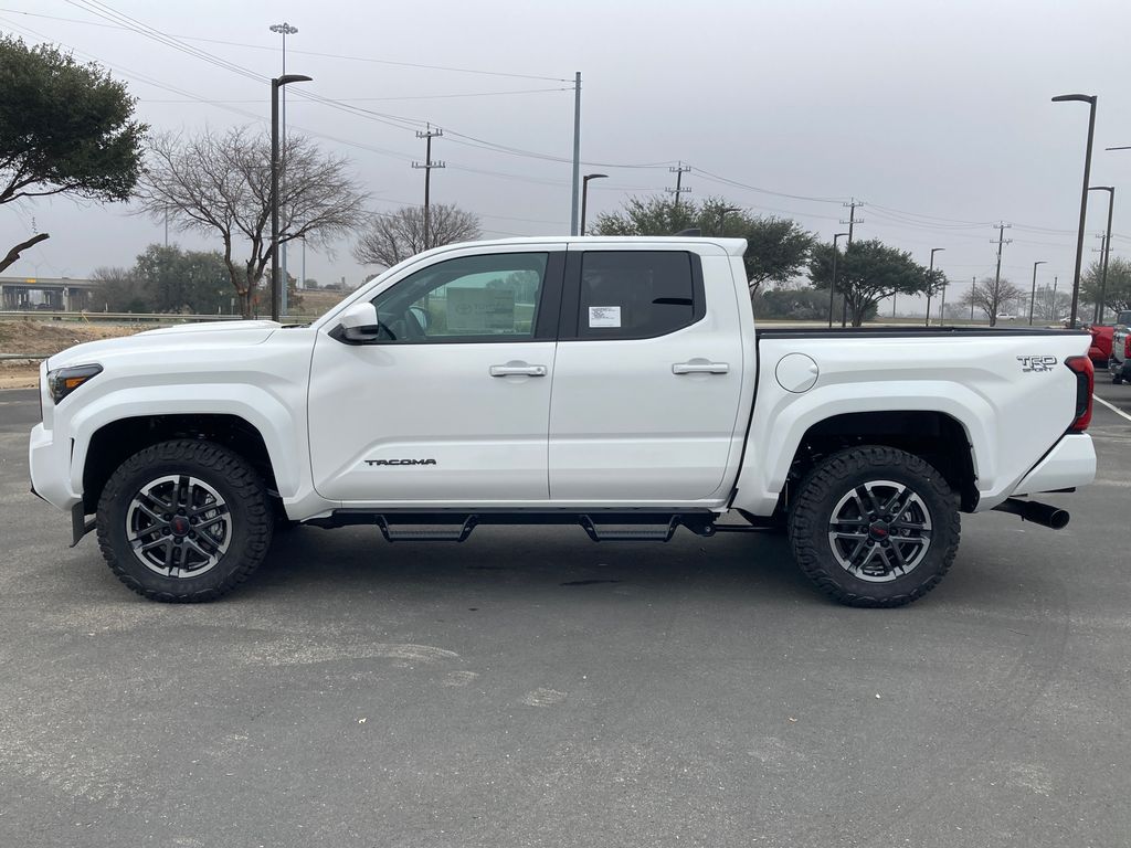2026 Toyota Tacoma TRD Sport - Photo 8