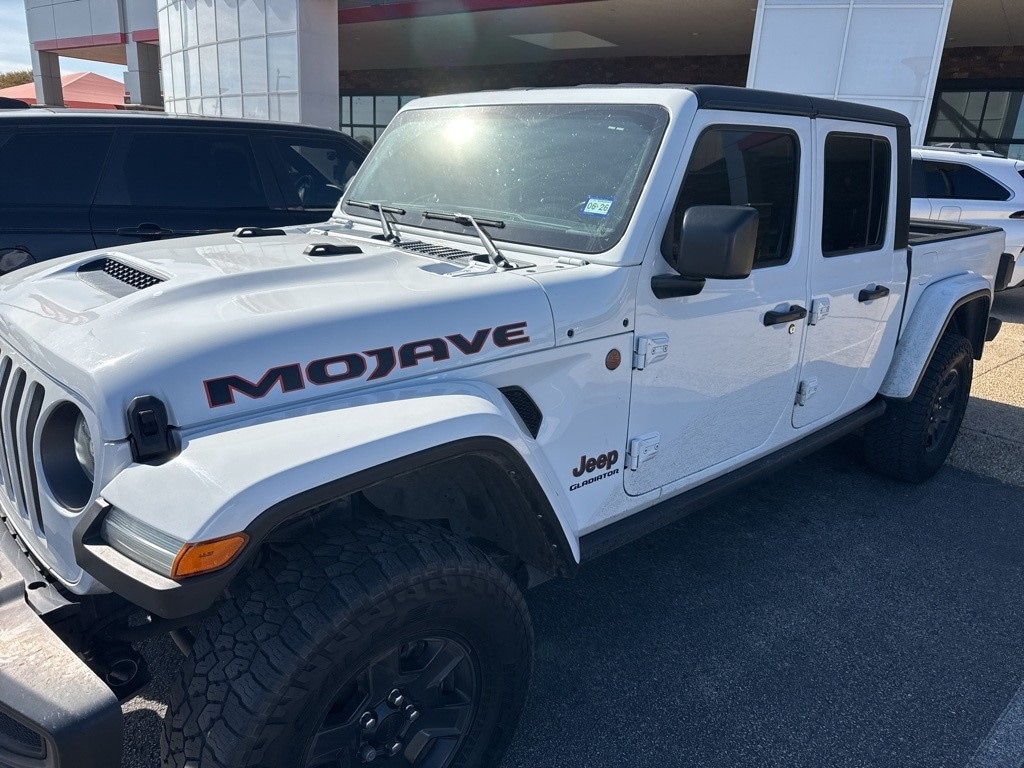 2022 Jeep Gladiator Mojave's photo