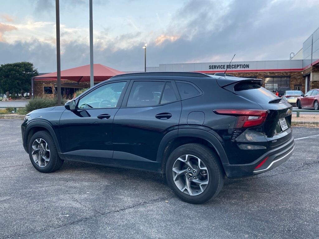 Used 2025 Chevrolet