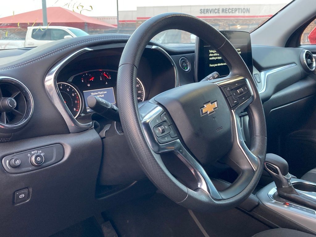 2025 Chevrolet Blazer 2LT - Photo 8