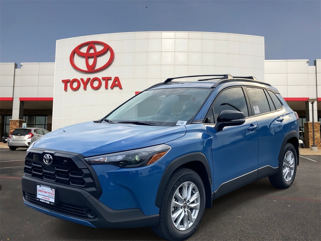 New 2026 Toyota Corolla Cross LE SUV