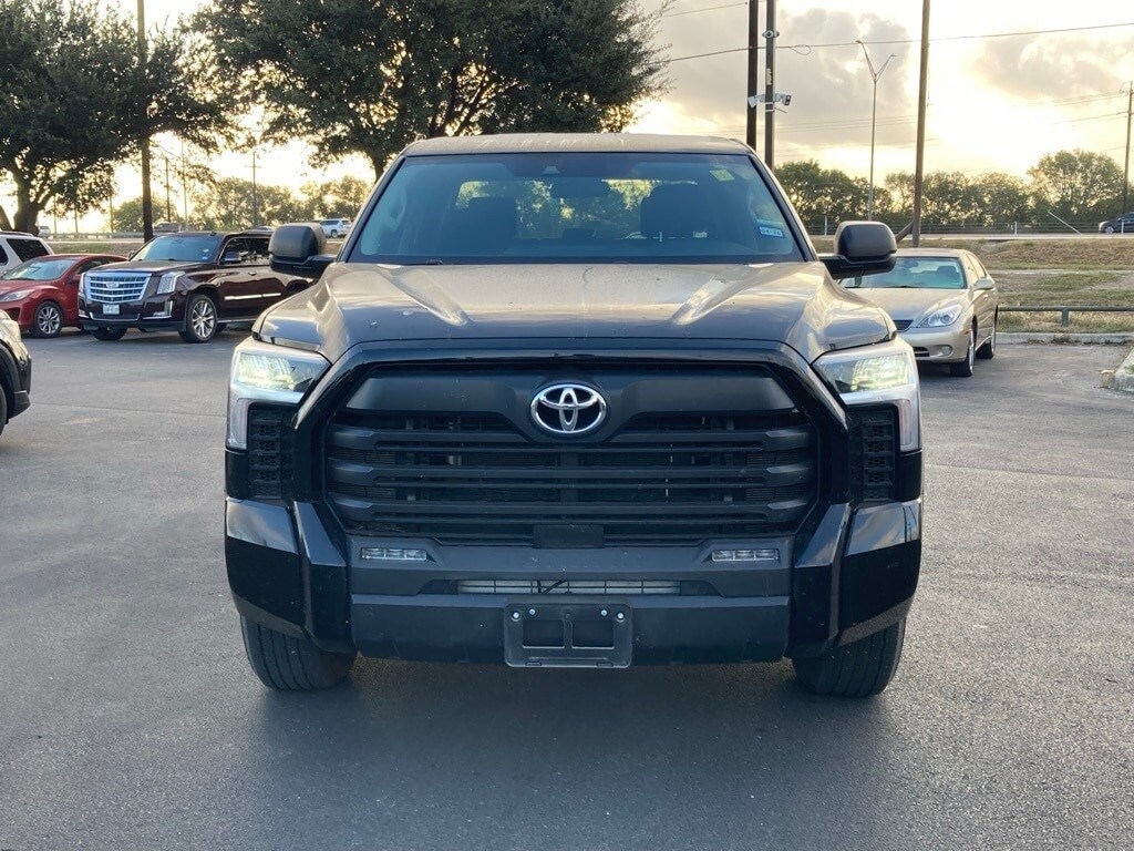 2024 Toyota Tundra SR5 photo 2