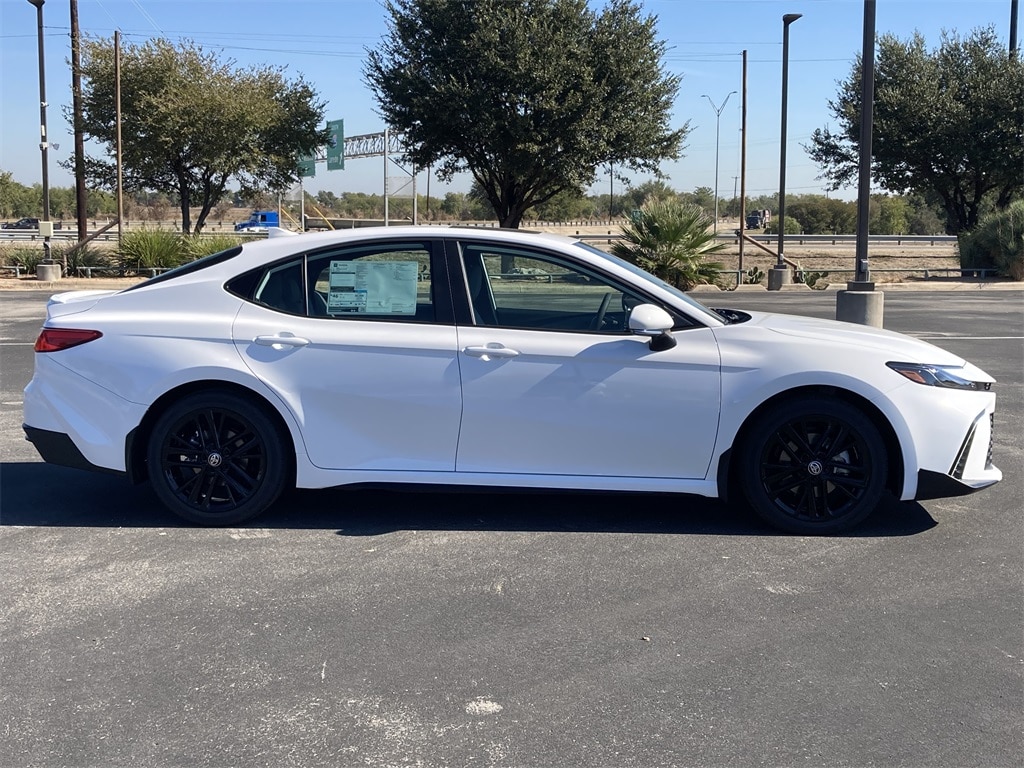 New 2026 Toyota Camry SE Sedan