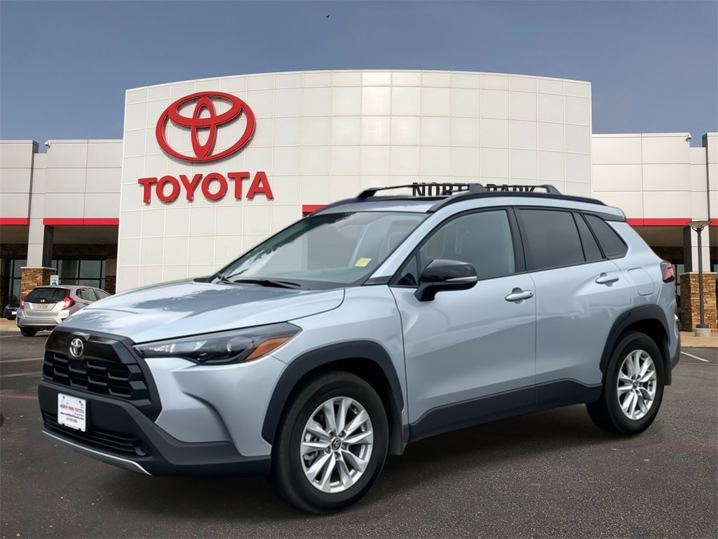 2026 Toyota Corolla Cross SUV  2026 Toyota Corolla Cross SUV