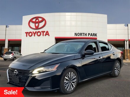 2024 Nissan Altima 2.5 SV Sedan