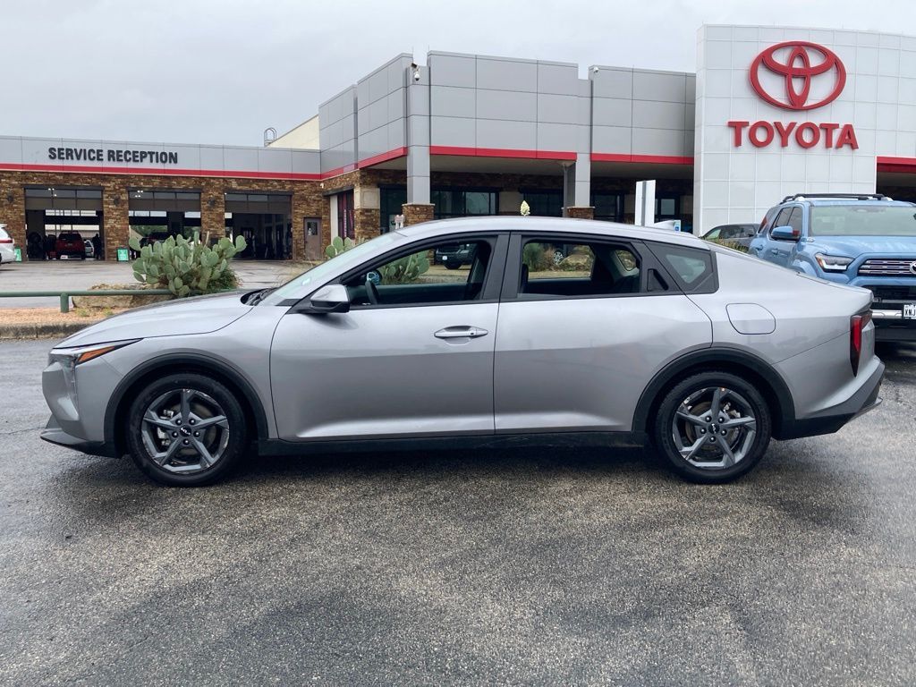 2025 Kia K4 LXS - Photo 6