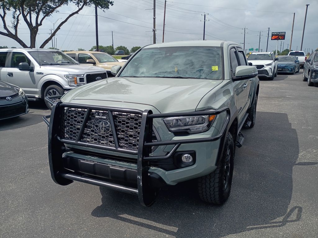 2023 Toyota Tacoma Truck 