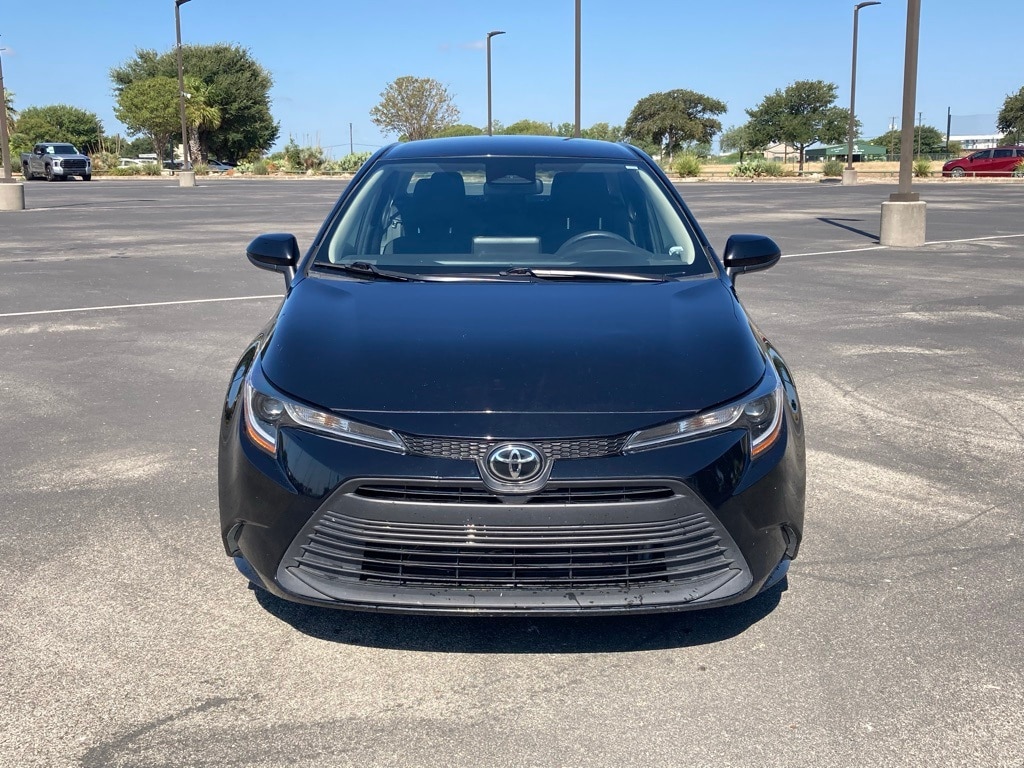 Used 2023 Toyota Corolla LE with VIN 5YFB4MDE5PP024885 for sale in Northfield, Minnesota