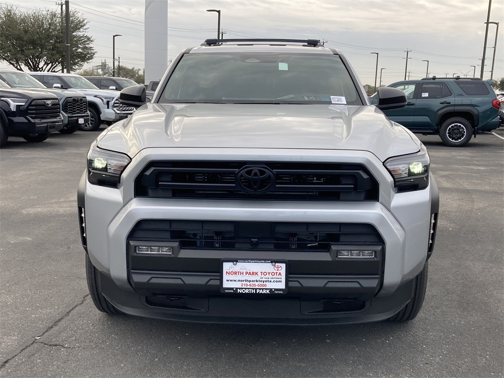 New 2025 Toyota 4Runner SR5 SUV