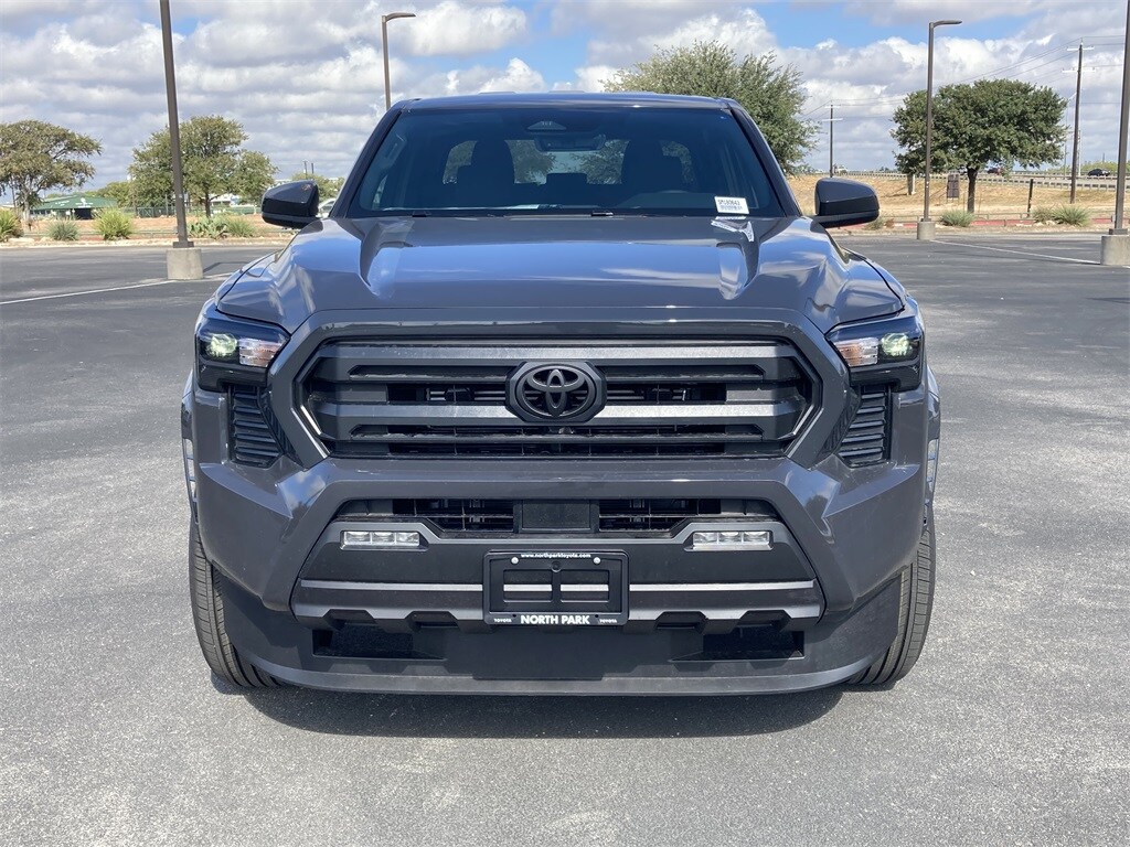 2025 Toyota Tacoma SR5 photo 2