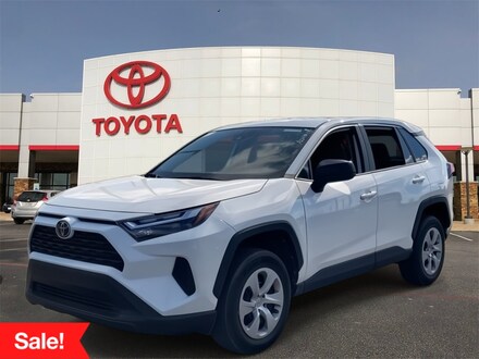2025 Toyota RAV4 LE SUV