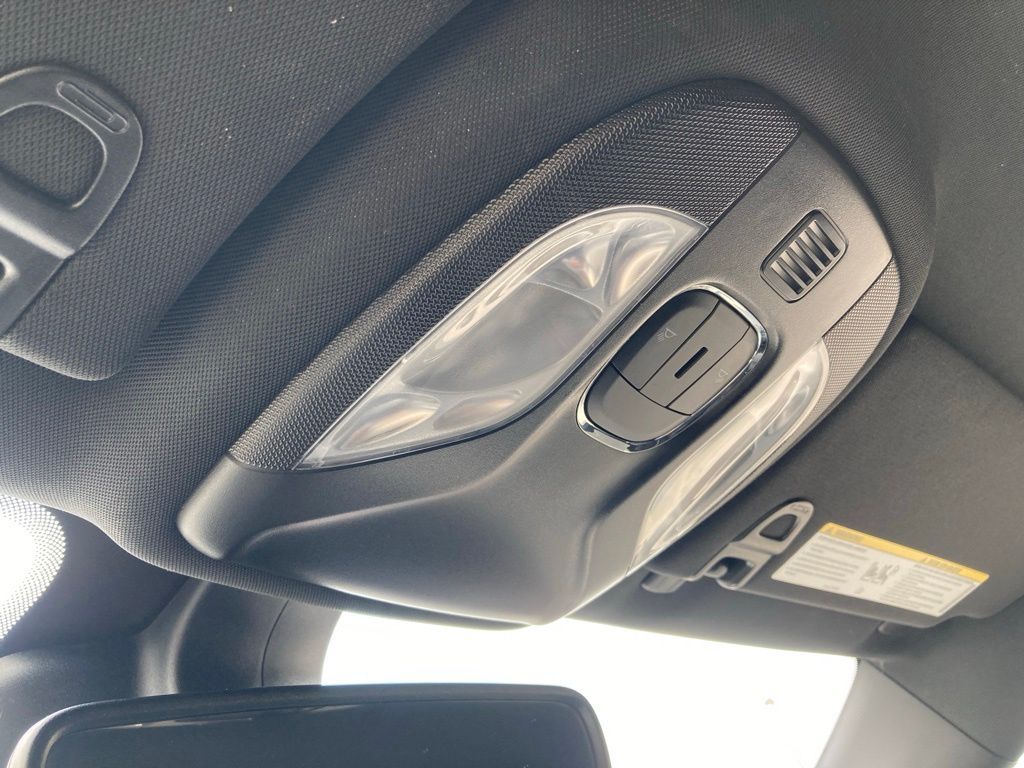 2025 Jeep Compass Limited - Photo 28