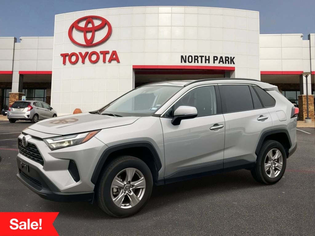 Used 2025 Toyota RAV4 XLE SUV