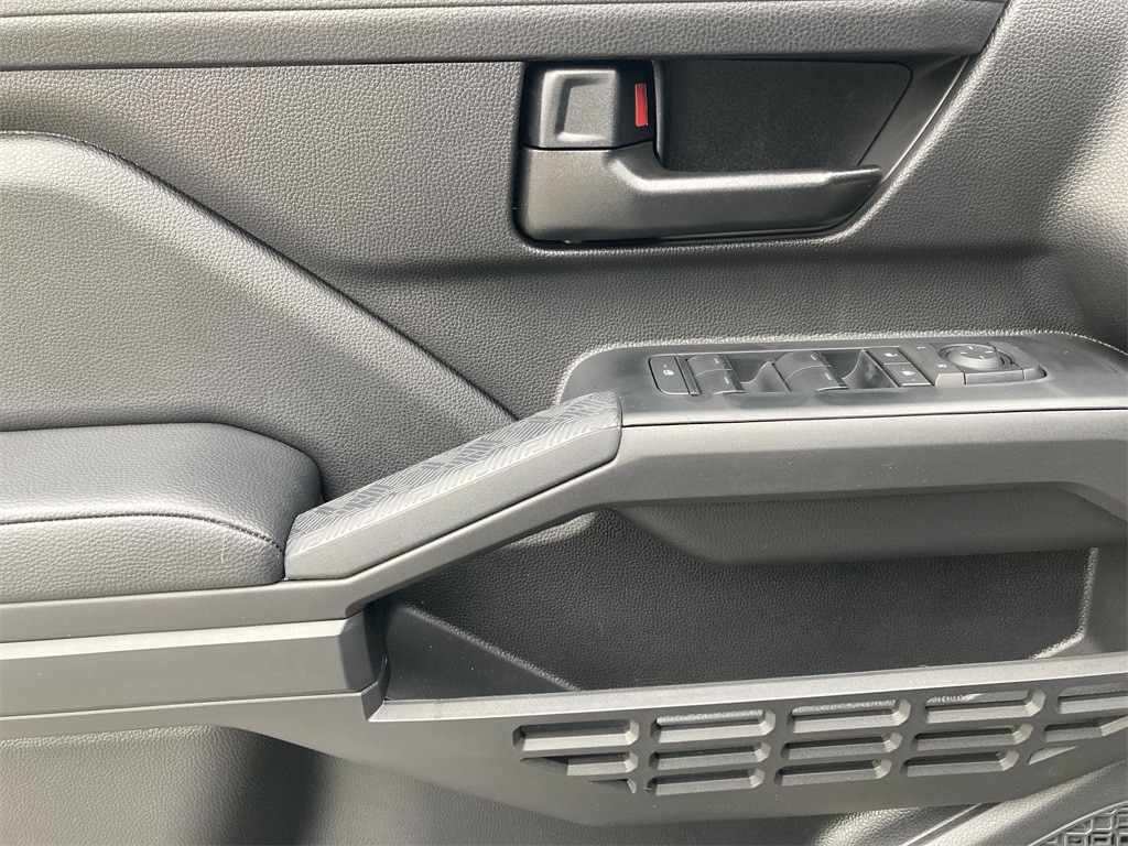 New 2026 Toyota Tacoma SR Truck Double Cab