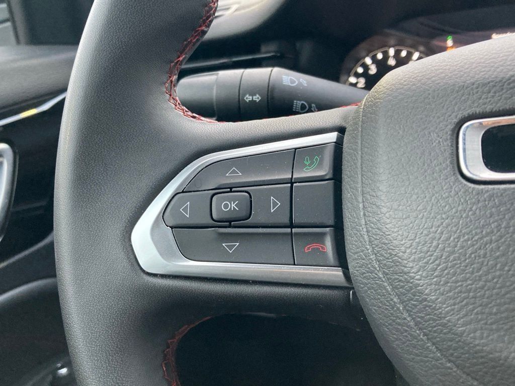 2025 Jeep Compass Trailhawk - Photo 15