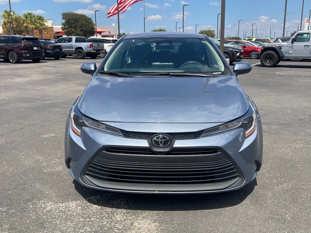 Used 2024 Toyota Corolla LE with VIN 5YFB4MDE1RP116112 for sale in Northfield, Minnesota