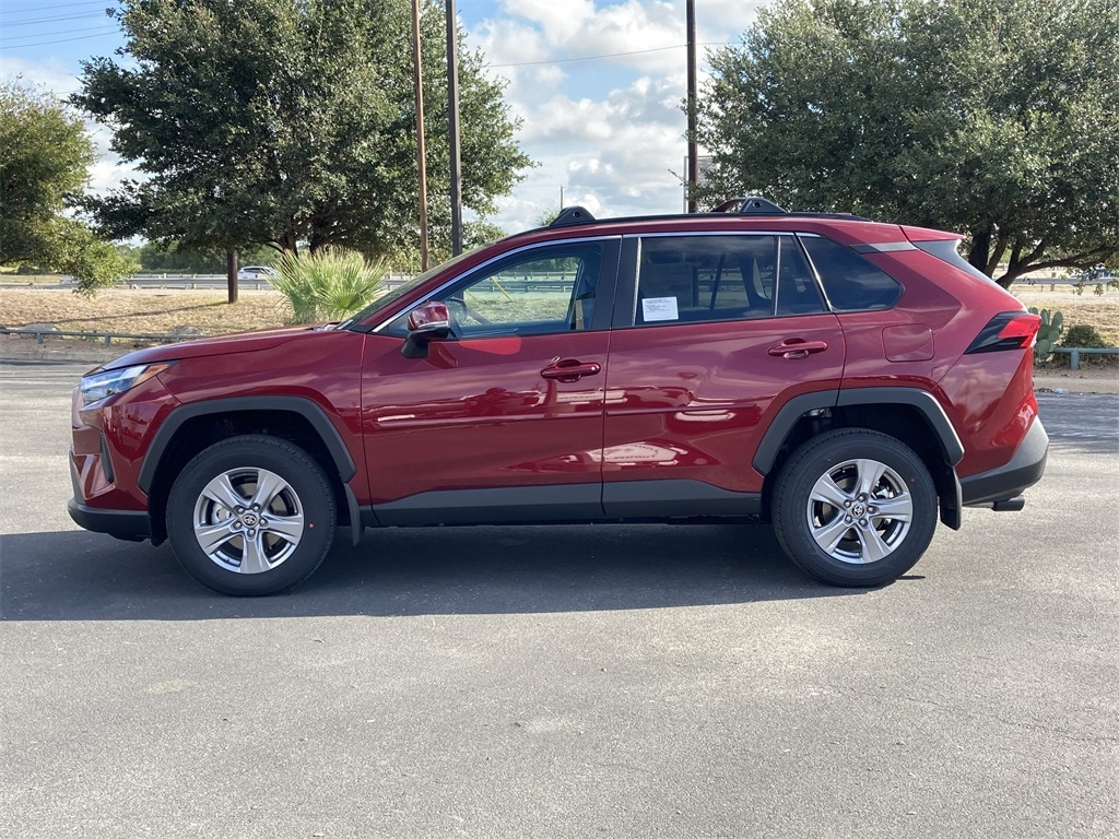 New 2025 Toyota RAV4 XLE SUV
