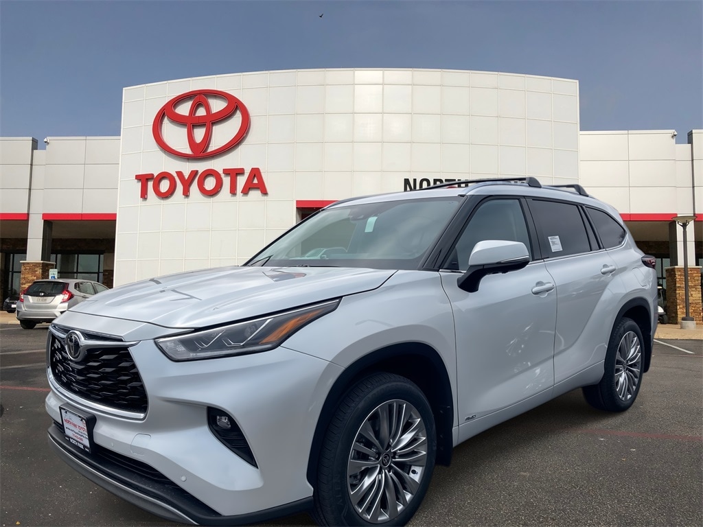 2026 Toyota Highlander Hybrid SUV 