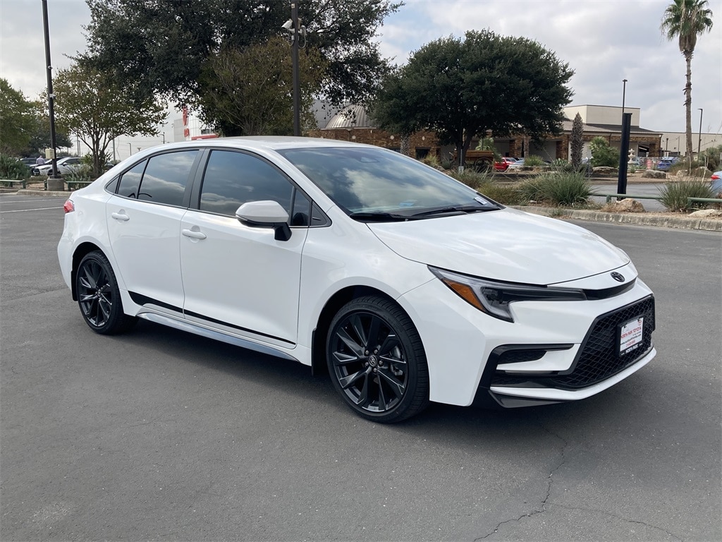 New 2026 Toyota Corolla SE Sedan