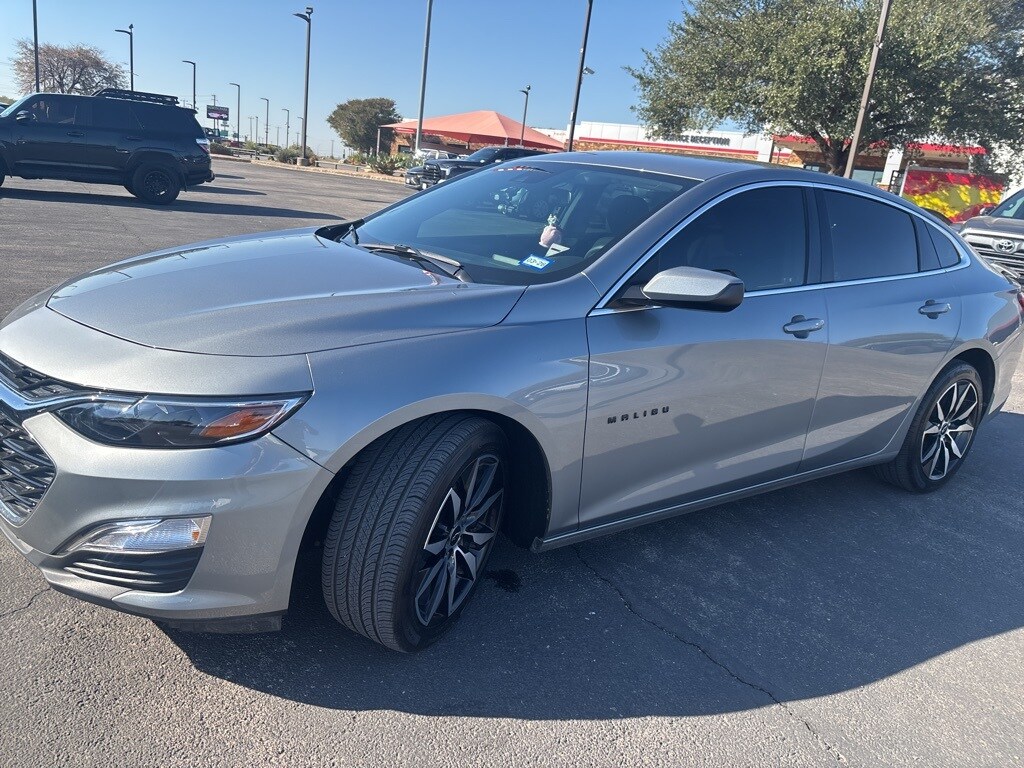 Used 2024 Chevrolet Malibu RS Sedan