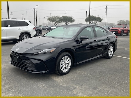 2026 Toyota Camry LE Sedan