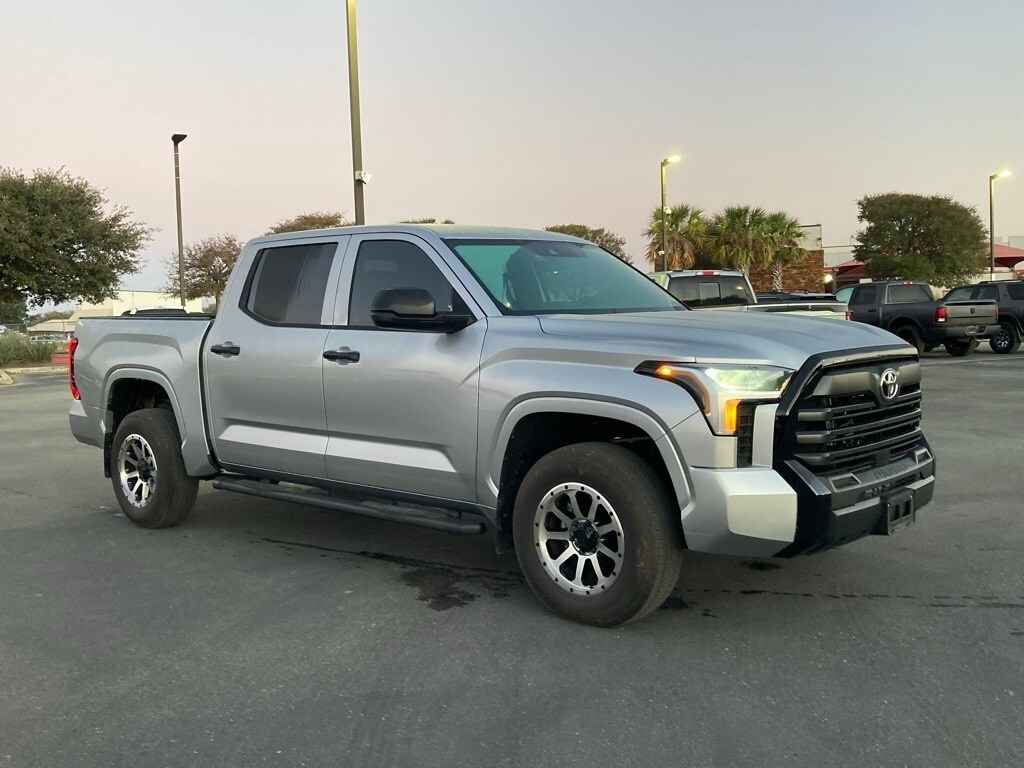 2025 Toyota Tundra SR photo 2