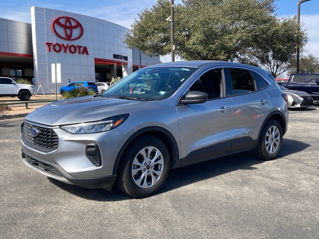 Used 2024 Ford Escape Active SUV