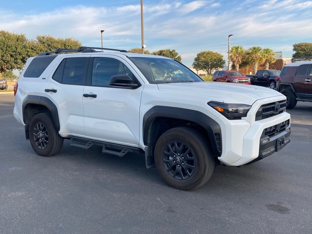 2025 Toyota 4Runner TRD Sport photo 2