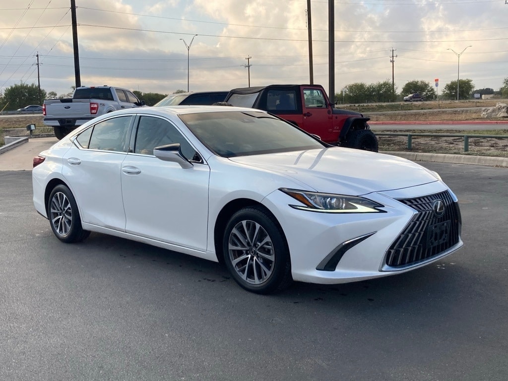 Used 2023 Lexus ES 350 Sedan