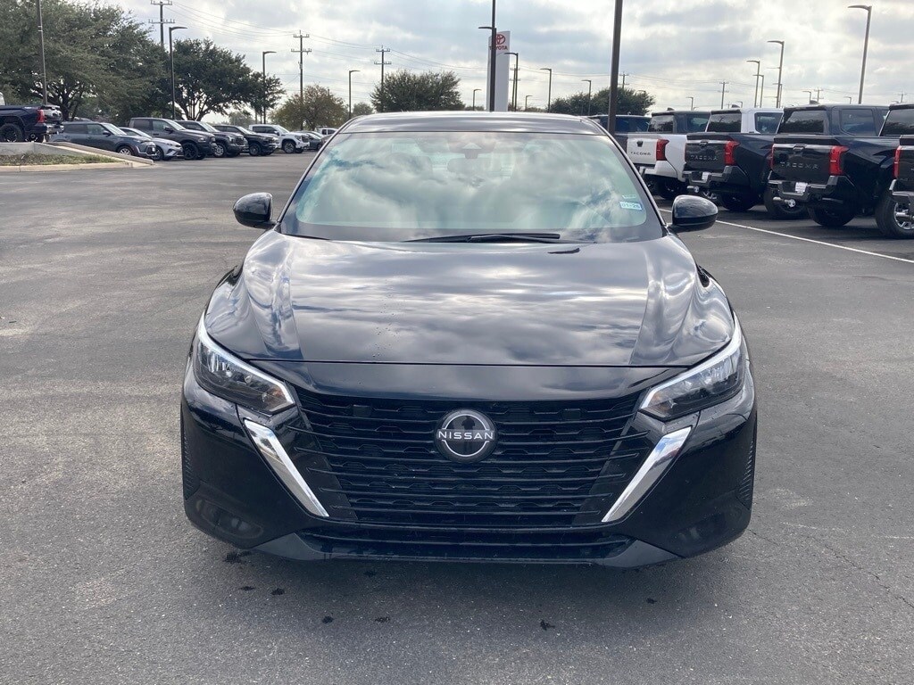 2024 Nissan Sentra SV photo 2