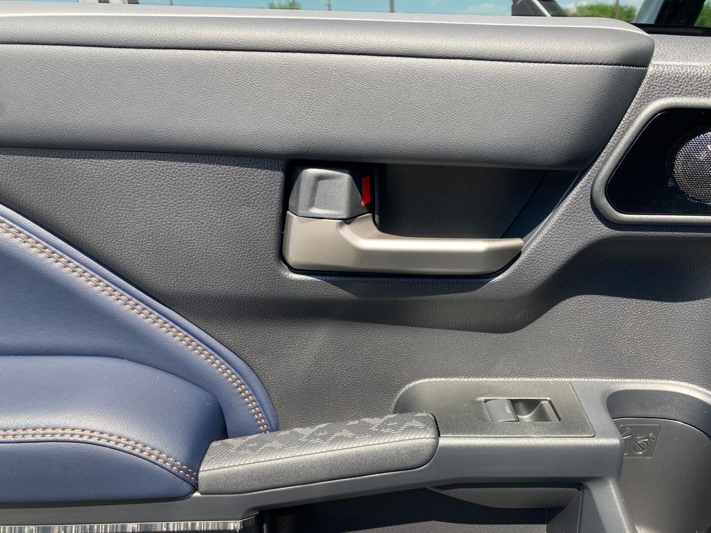 New 2026 Toyota 4Runner i-FORCE MAX Platinum SUV