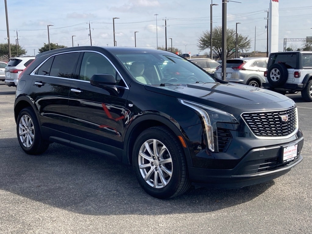 Used 2019 Cadillac XT4 Luxury SUV