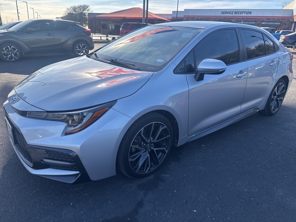 Used 2021 Toyota Corolla SE Sedan