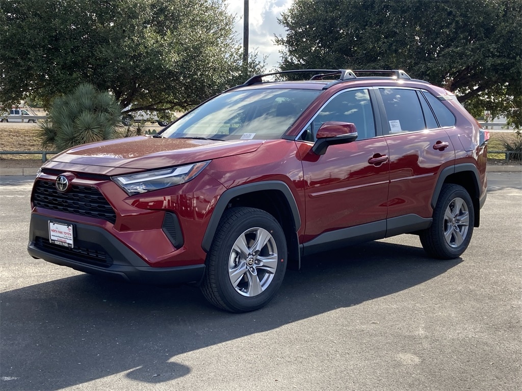New 2025 Toyota RAV4 XLE SUV