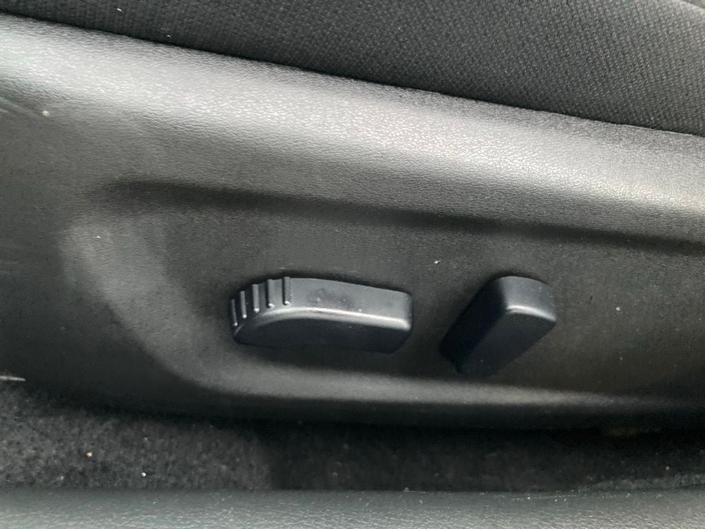 2025 Nissan Altima SV - Photo 13