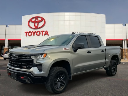 2025 Chevrolet Silverado 1500 LT Trail Boss Truck