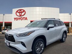 2026 Toyota Highlander Hybrid Platinum SUV
