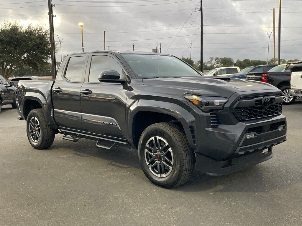 2025 Toyota Tacoma SR5 photo 2