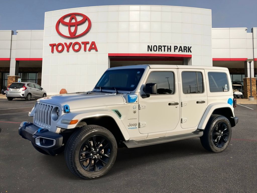 2022 Jeep Wrangler Sahara 4XE's photo