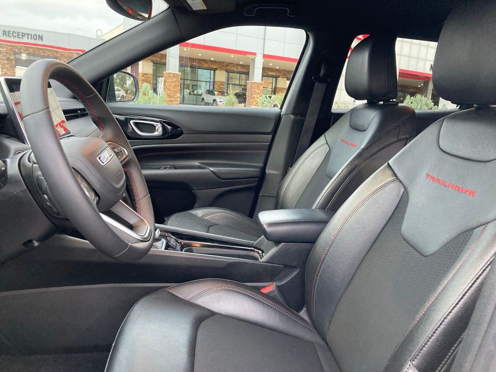 2025 Jeep Compass Trailhawk - Photo 10